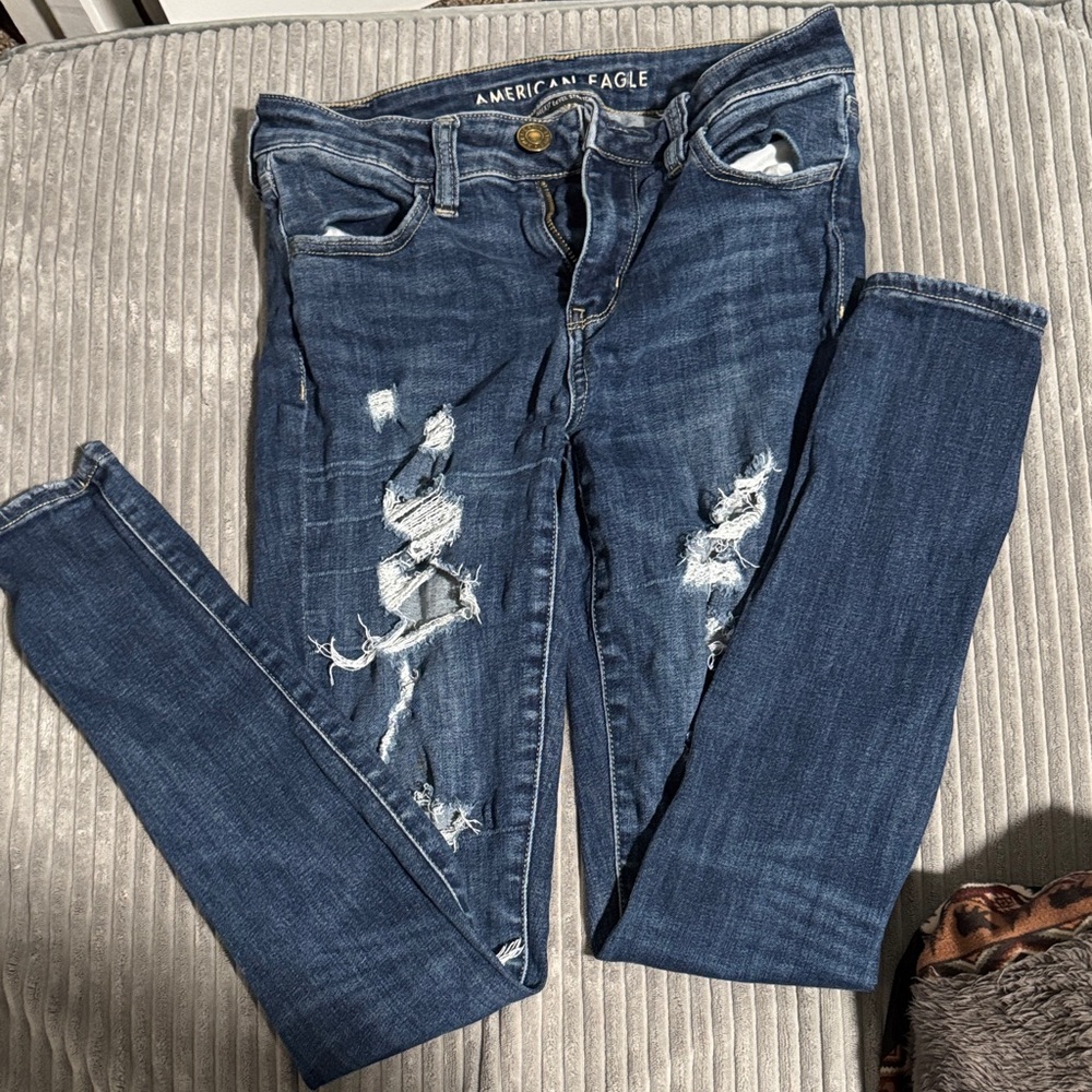 American Eagle Outfitters Women's Ripped Blue Skinny Jeans